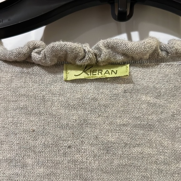 Y2K cropped tie cardigan with ruffles at edges and sleeves - Picture 4 of 5